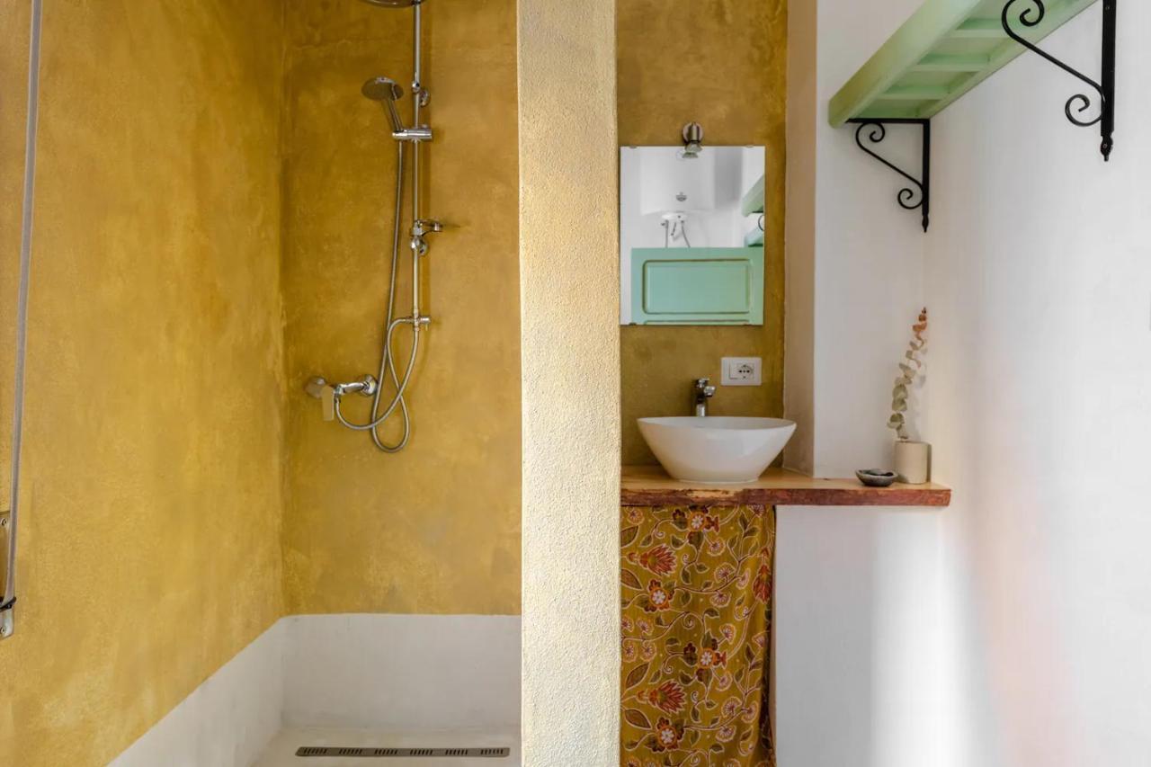 Duas Pedras, Private Apartment In The Heart Of Bosa Exterior photo