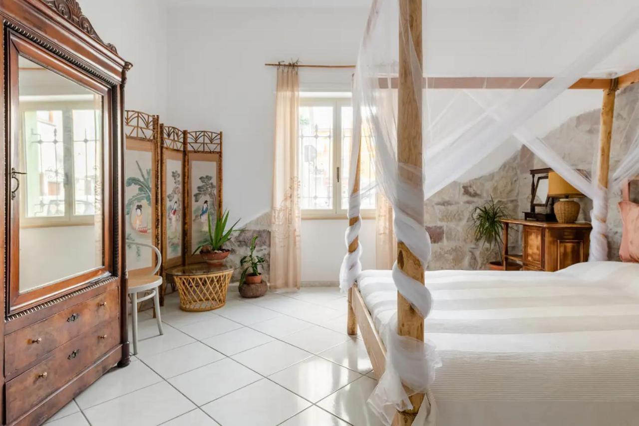 Duas Pedras, Private Apartment In The Heart Of Bosa Exterior photo